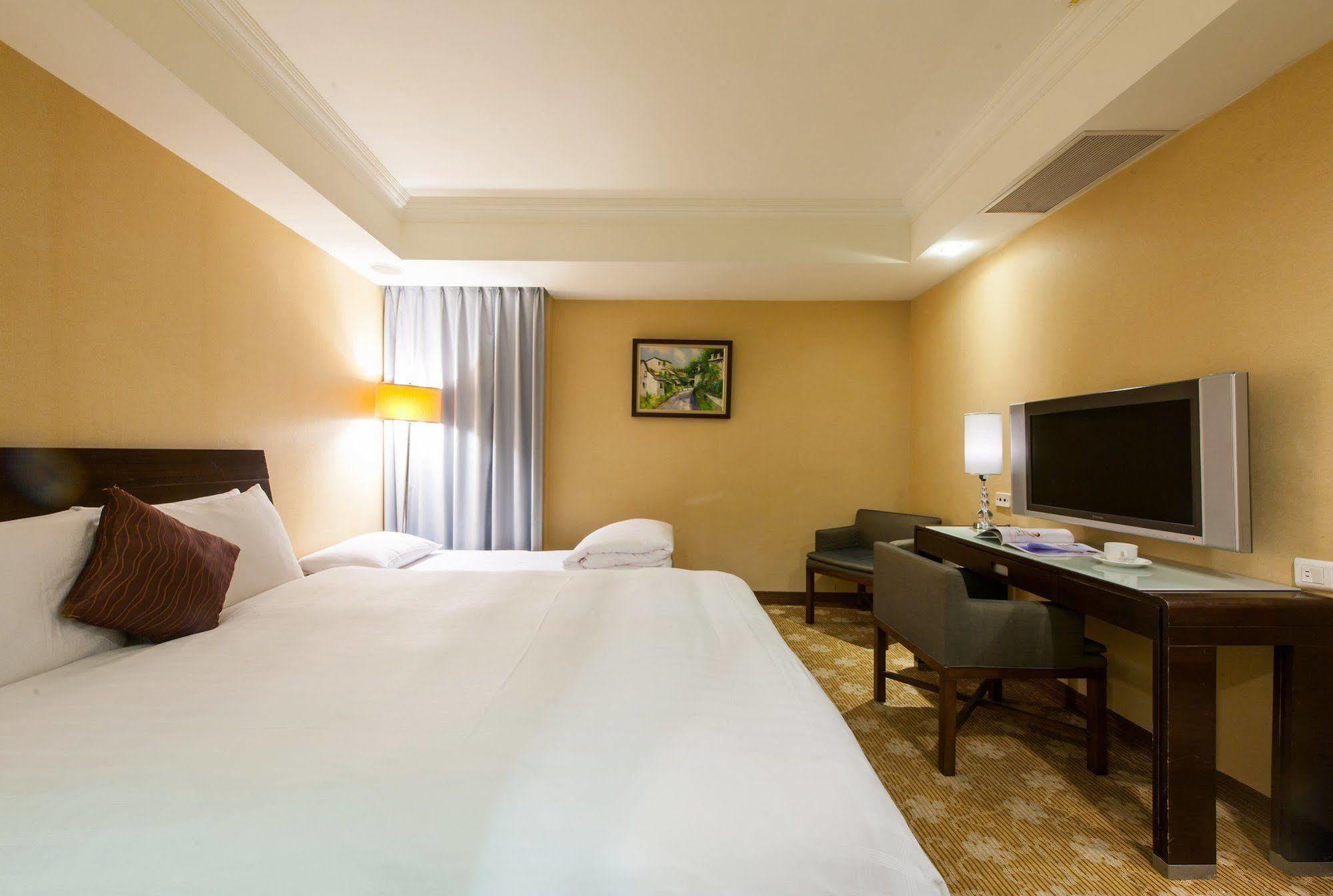 Wish Hotel Taipei Exterior photo